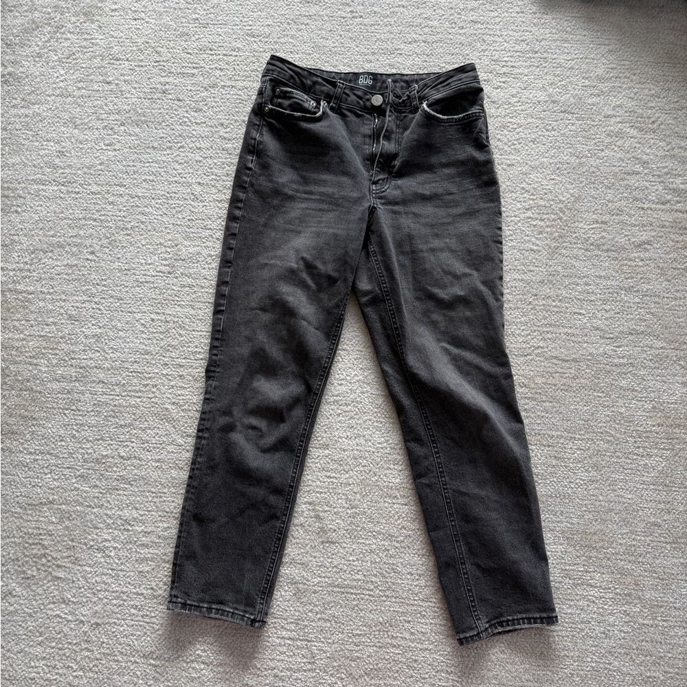 BDG Women's Straight Leg Jeans in Charcoal
